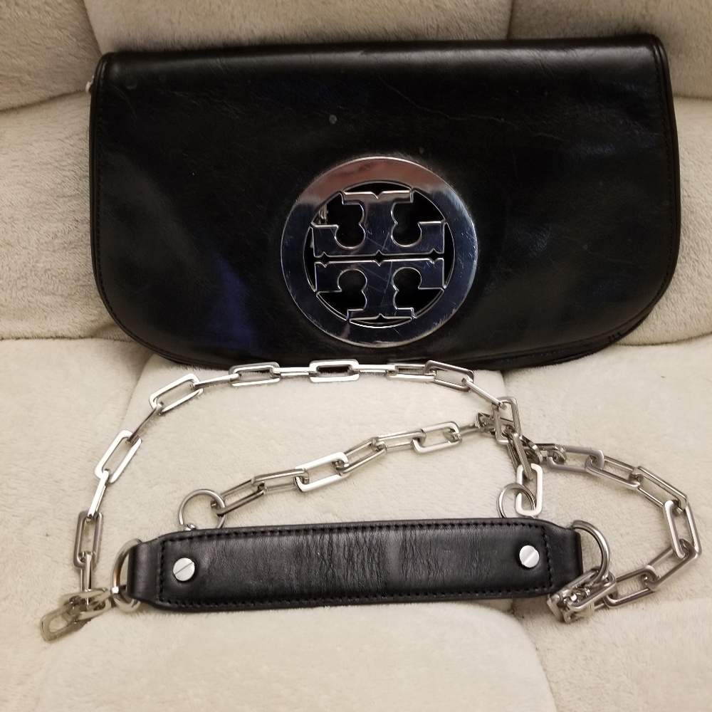 Tory Burch Reva leather clutch with Silver chain